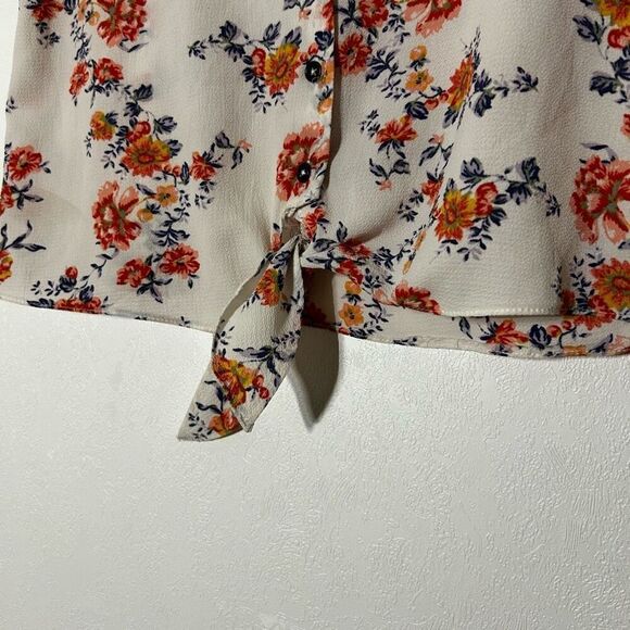 Arizona Floral Button Down Tie-Front Blouse | Size S - Picture 5 of 6